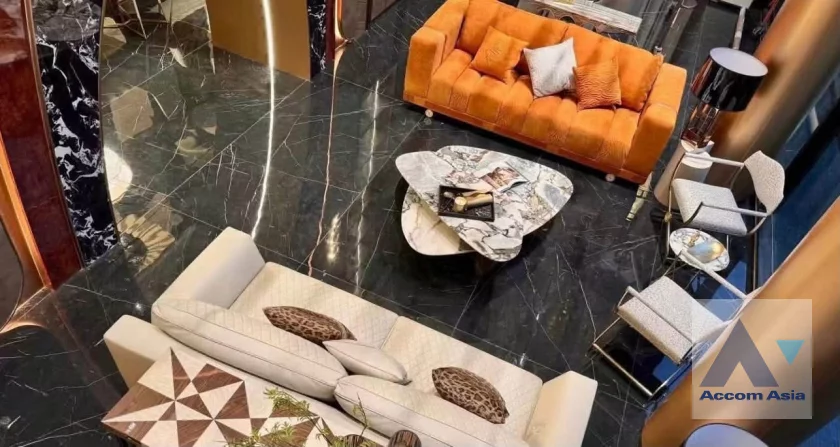 5  Retail / Showroom for rent and sale in Sukhumvit ,Bangkok BTS Phrom Phong AA46799