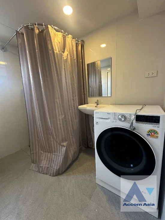 6  2 br Condominium For Rent in Pattanakarn ,Bangkok BTS On Nut at Baan Onnut AA46800