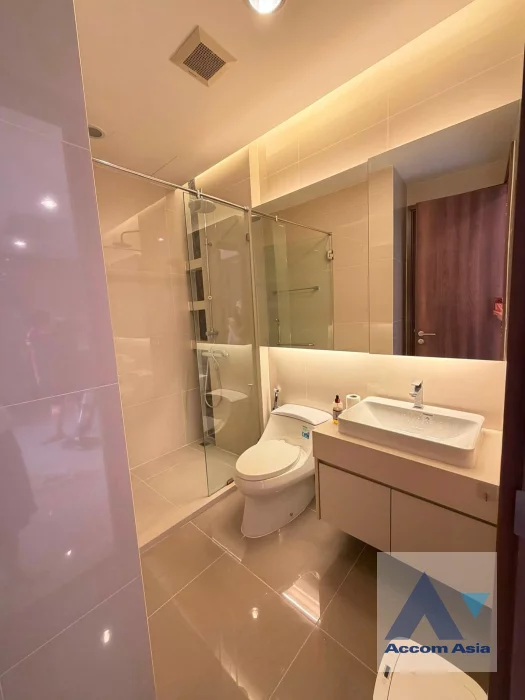 7  1 br Condominium For Sale in Rama 3 ,Bangkok BTS Saphan Taksin at Menam Residences AA46804
