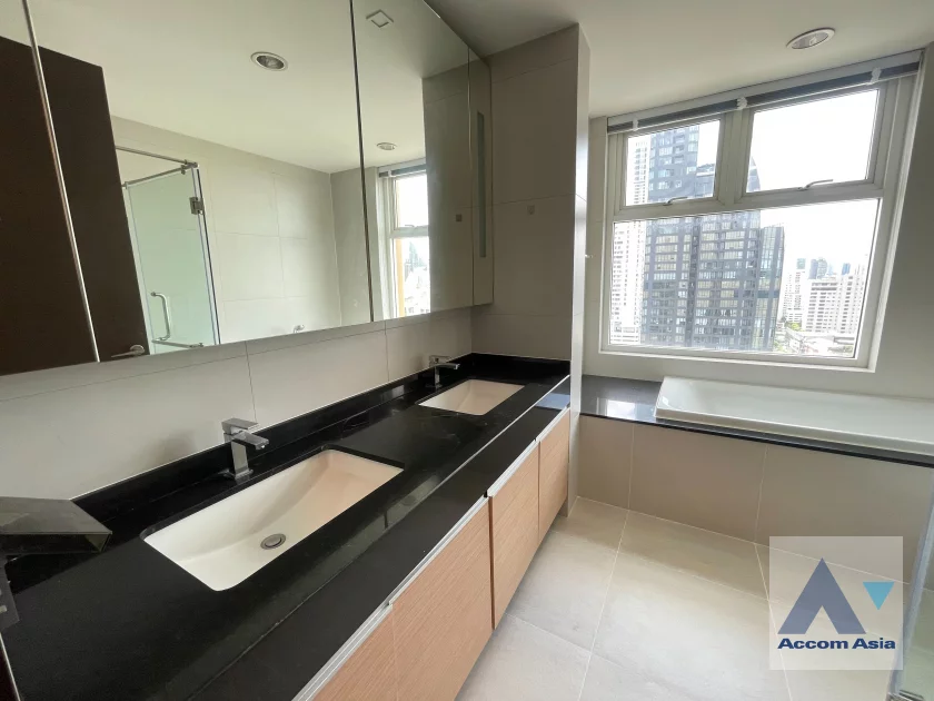 24  4 br Apartment For Rent in Sukhumvit ,Bangkok BTS Thong Lo at The Modern dwelling AA46805