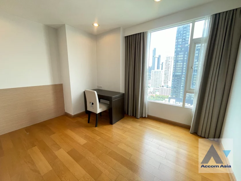 18  4 br Apartment For Rent in Sukhumvit ,Bangkok BTS Thong Lo at The Modern dwelling AA46805