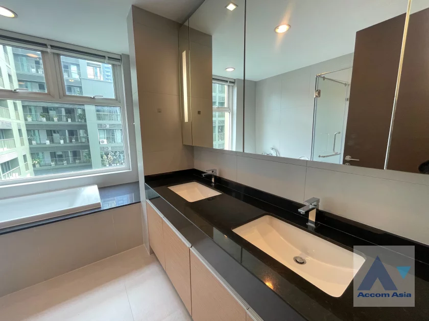 26  4 br Apartment For Rent in Sukhumvit ,Bangkok BTS Thong Lo at The Modern dwelling AA46805