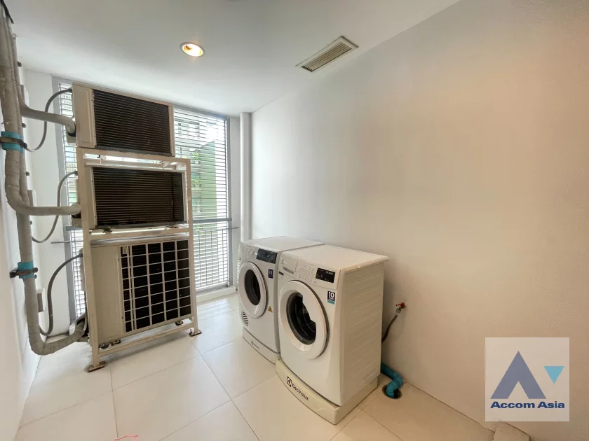 13  4 br Apartment For Rent in Sukhumvit ,Bangkok BTS Thong Lo at The Modern dwelling AA46805