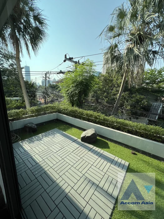 7  5 br House For Rent in Sukhumvit ,Bangkok BTS Ekkamai AA46811