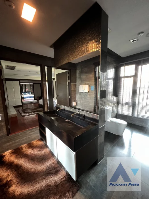 27  5 br House For Rent in Sukhumvit ,Bangkok BTS Ekkamai AA46811