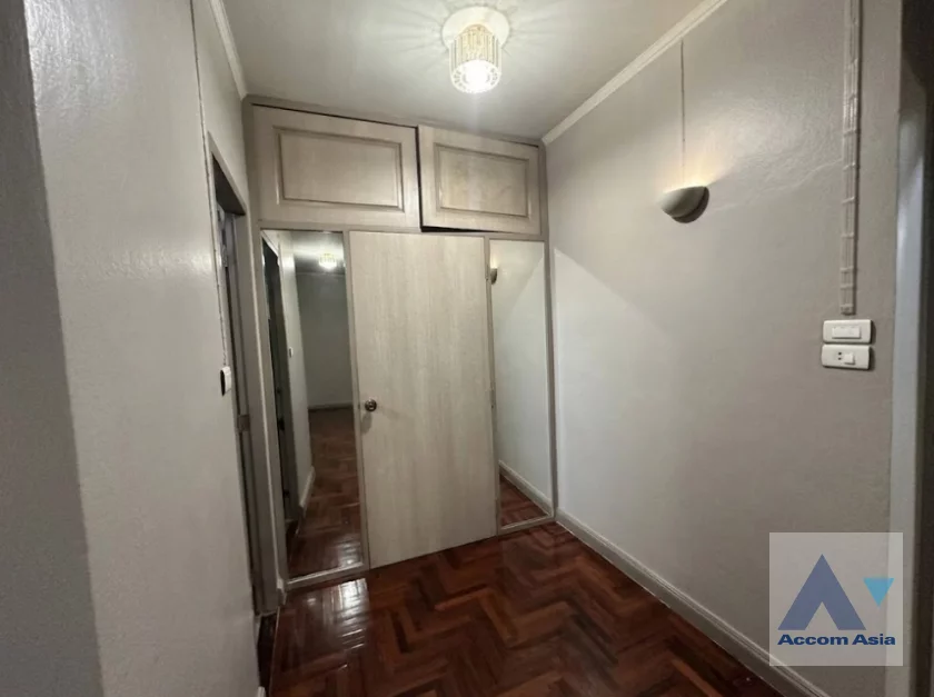 8  4 br House For Rent in Sukhumvit ,Bangkok BTS Phra khanong AA46814