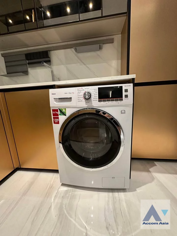 6  1 br Condominium for rent and sale in Sathorn ,Bangkok BTS Chong Nonsi - MRT Lumphini at Supalai ICON Sathorn AA46822