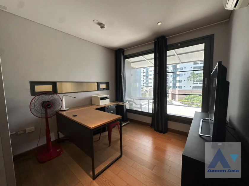 12  3 br Condominium For Rent in Sukhumvit ,Bangkok BTS Phrom Phong at The Lumpini 24 AA46825