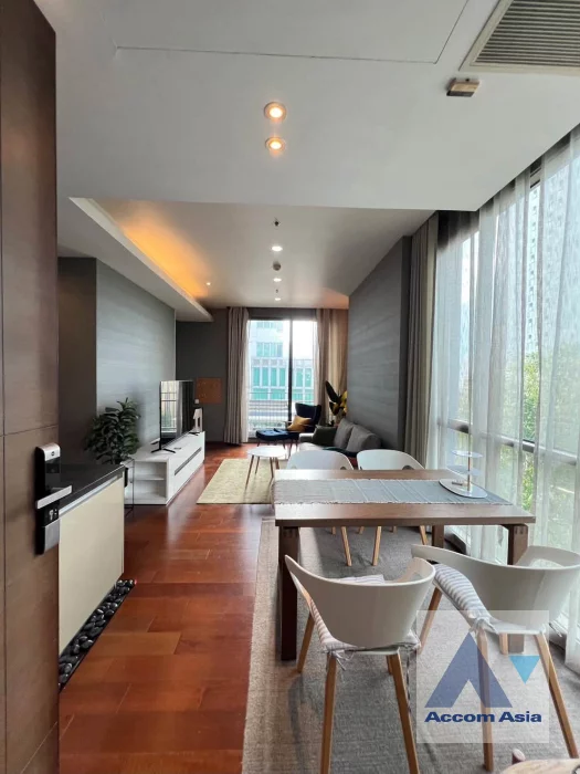 unitCorner Unit, Luxury |  2 Bedrooms  Condominium For Rent & Sale in Sukhumvit, Bangkok  near BTS Thong Lo (AA46838)