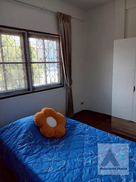 16  3 br House For Rent in Sukhumvit ,Bangkok BTS On Nut AA46841