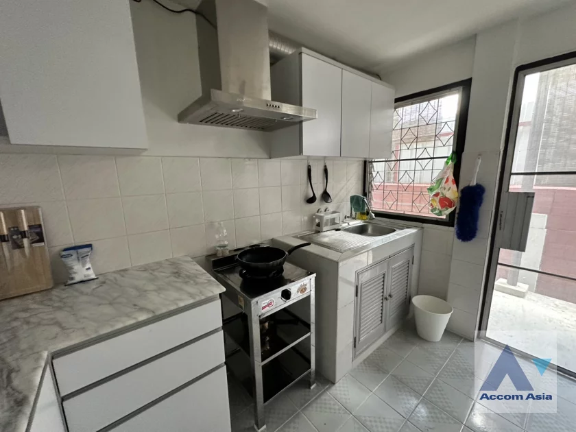 13  3 br House For Rent in Sukhumvit ,Bangkok BTS On Nut AA46841