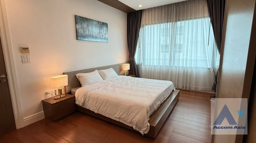 unit 1 Bedroom  Condominium For Rent & Sale in Sukhumvit, Bangkok  near BTS Phrom Phong (AA46850)