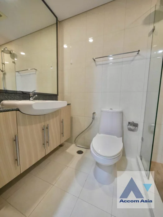 12  2 br Condominium For Sale in Sukhumvit ,Bangkok BTS Ekkamai at Fullerton Sukhumvit AA46861
