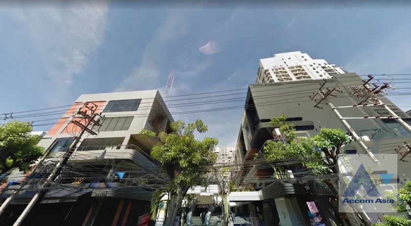  2  Townhouse for rent and sale in Sukhumvit ,Bangkok BTS Ekkamai at Park Avenue AA46862
