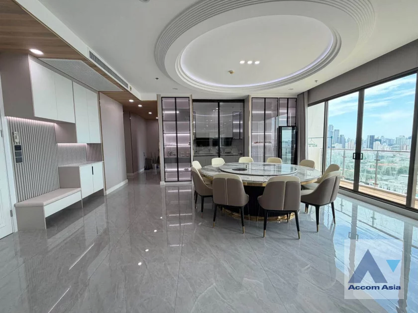 4  4 br Condominium For Sale in Sukhumvit ,Bangkok BTS Phrom Phong at Supalai Oriental Sukhumvit 39 AA46866