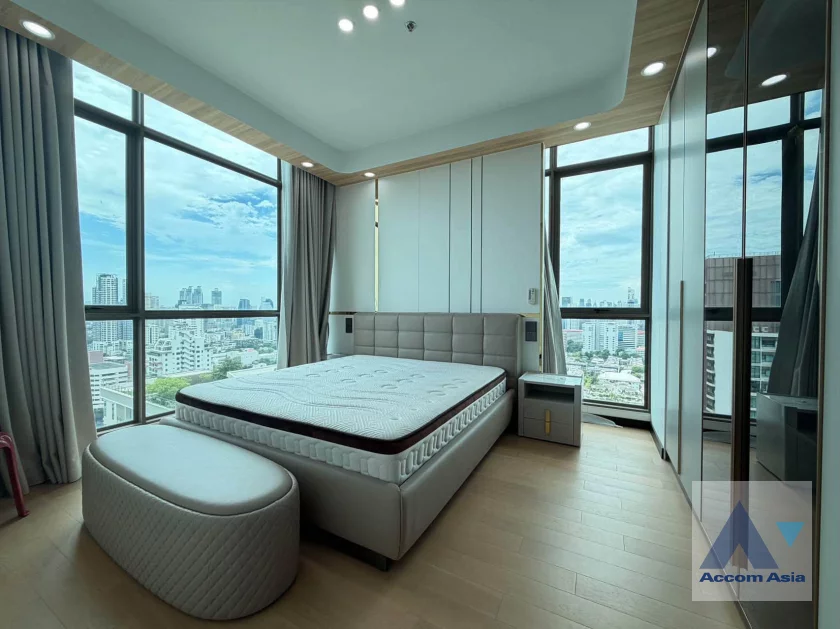 10  4 br Condominium For Sale in Sukhumvit ,Bangkok BTS Phrom Phong at Supalai Oriental Sukhumvit 39 AA46866