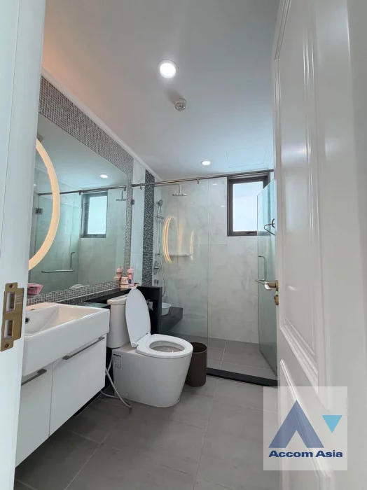 17  4 br Condominium For Sale in Sukhumvit ,Bangkok BTS Phrom Phong at Supalai Oriental Sukhumvit 39 AA46866