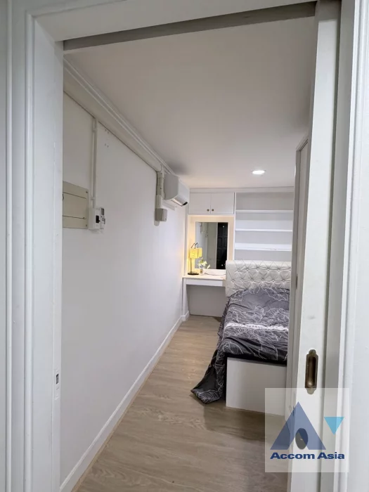 12  2 br Condominium for rent and sale in Silom ,Bangkok BTS Chong Nonsi at Diamond Tower AA46871