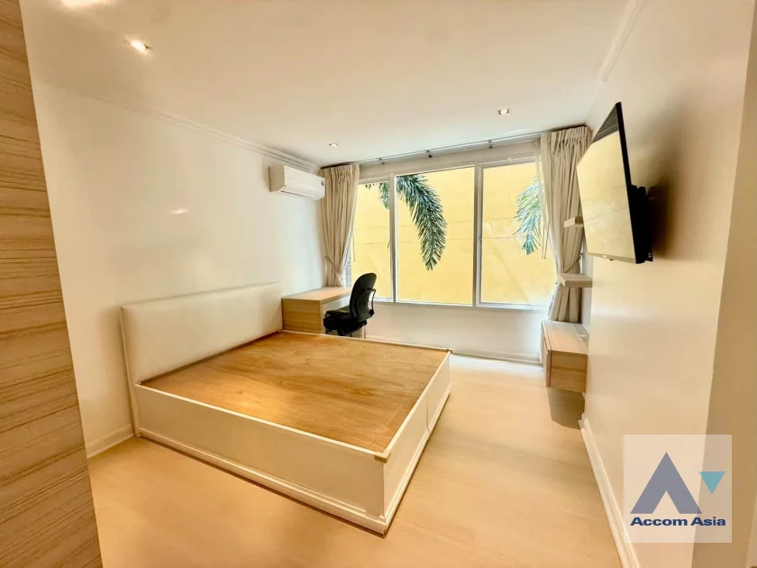 10  3 br Condominium for rent and sale in Ploenchit ,Bangkok BTS Ploenchit at Baan Siri Ruedee AA46873