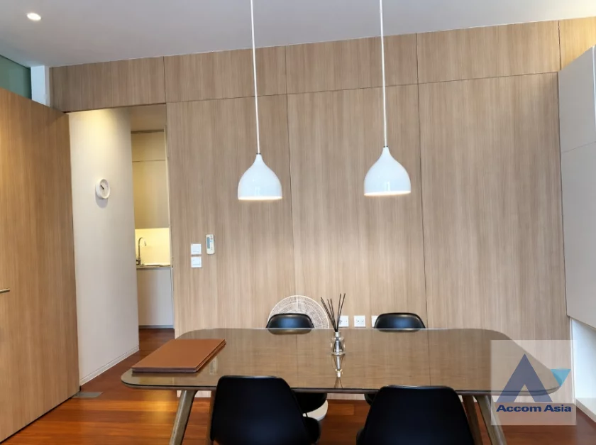 unit 2 Bedrooms  Apartment For Rent in Sukhumvit, Bangkok  near BTS Asok (AA46877)