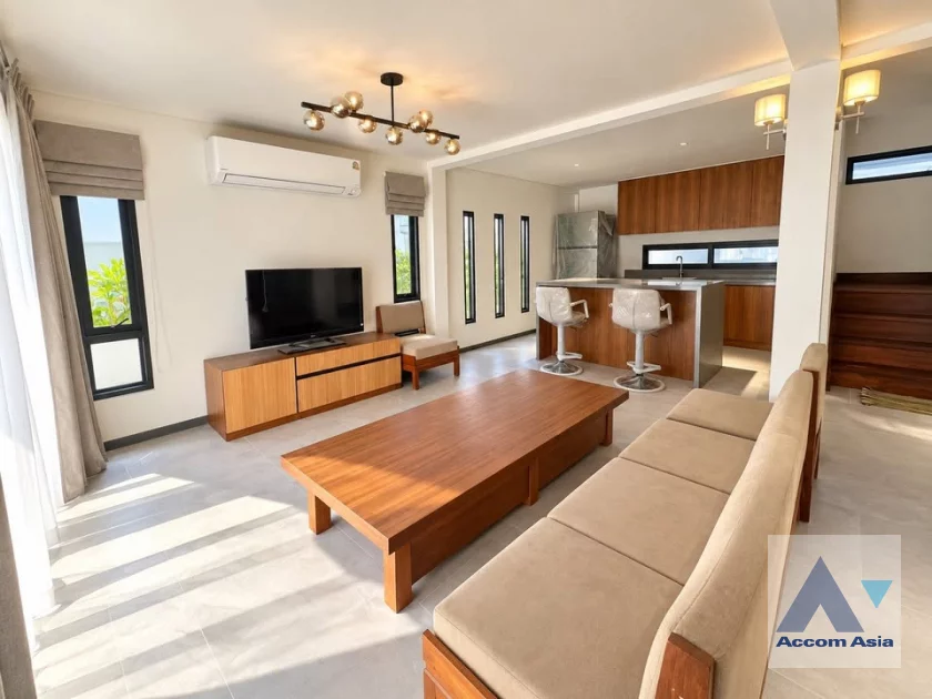  1  8 br House for rent and sale in Sathorn ,Bangkok MRT Khlong Toei AA46879