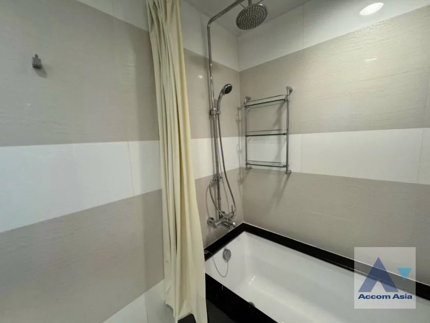 18  3 br Apartment for rent and sale in Sukhumvit ,Bangkok BTS Phrom Phong at Comfortable for living AA46882