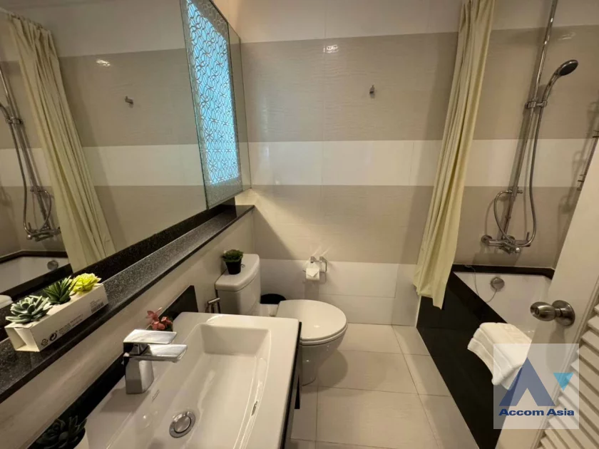 15  3 br Apartment For Rent in Sukhumvit ,Bangkok BTS Phrom Phong at Comfortable for living AA46882