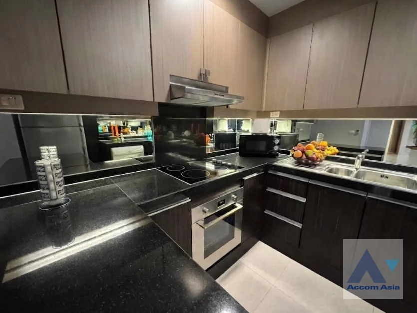 8  3 br Apartment For Rent in Sukhumvit ,Bangkok BTS Phrom Phong at Comfortable for living AA46882