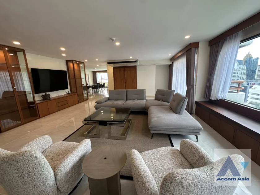 unit 3 Bedrooms  Condominium For Rent & Sale in Sukhumvit, Bangkok  near BTS Asok - MRT Sukhumvit (AA46883)
