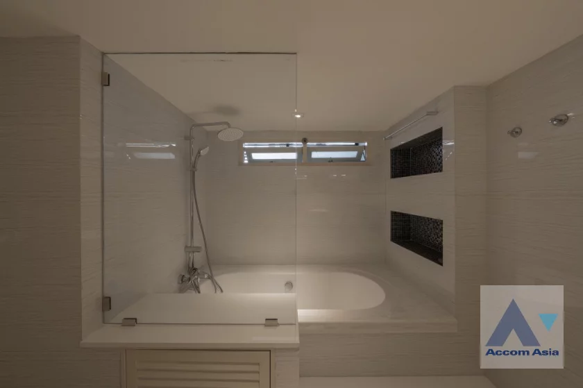 6  3 br Condominium for rent and sale in Sukhumvit ,Bangkok BTS Phrom Phong at The Emporio Place AA46886