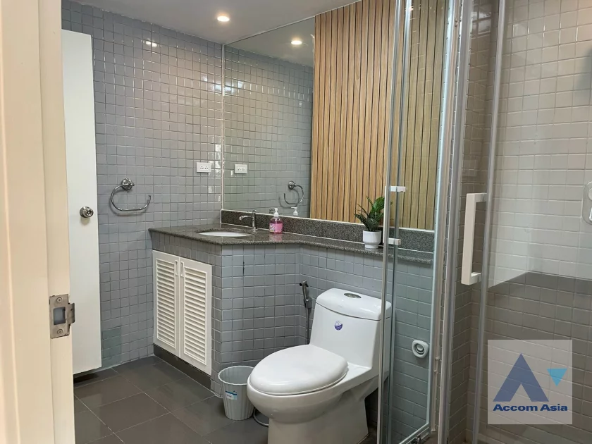 28  6 br Townhouse For Rent in Sukhumvit ,Bangkok BTS Phra khanong - ARL Ramkhamhaeng AA46890