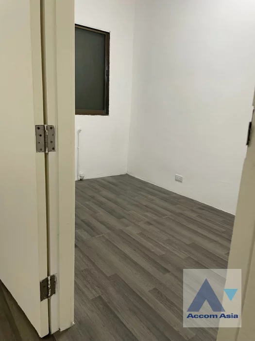 24  6 br Townhouse For Rent in Sukhumvit ,Bangkok BTS Phra khanong - ARL Ramkhamhaeng AA46890