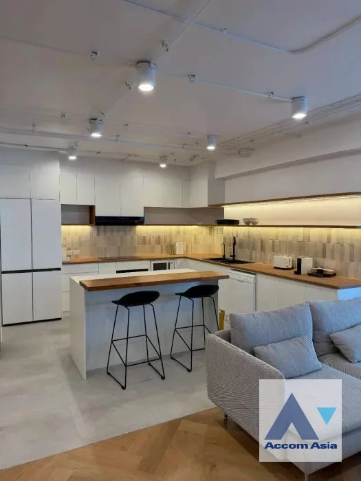  1  3 br Condominium For Rent in Sukhumvit ,Bangkok BTS Phrom Phong at Richmond Palace AA46891