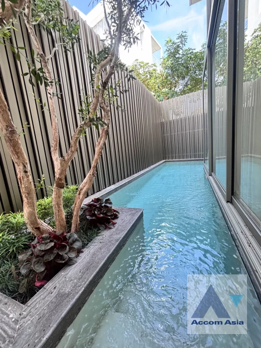 unitPrivate Swimming Pool |  3 Bedrooms  House For Sale in Sukhumvit, Bangkok  near BTS Ekkamai (AA46892)