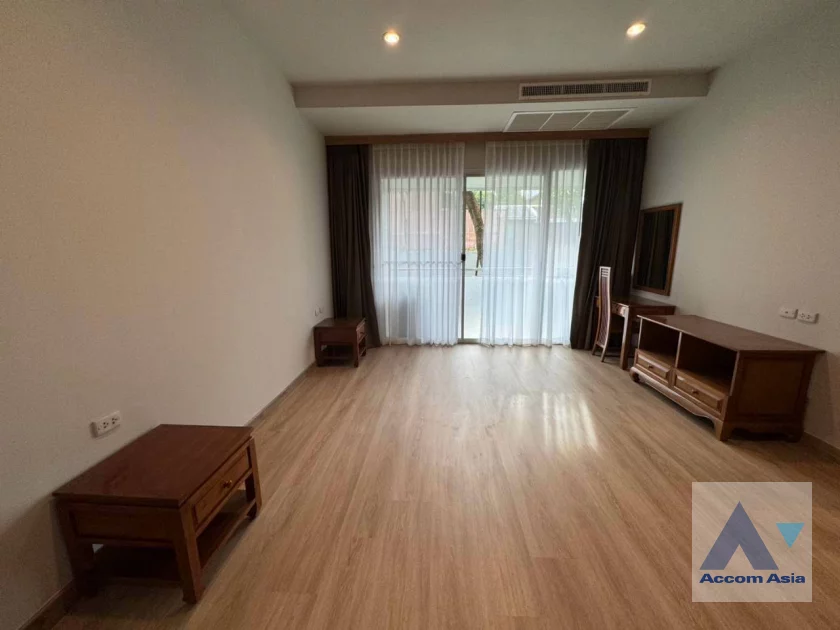 6  1 br Apartment for rent and sale in Sathorn ,Bangkok MRT Lumphini - BTS Chong Nonsi at Exclusive Privacy Residence AA46897