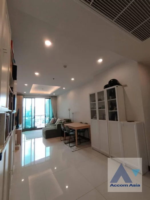 unit 1 Bedroom  Condominium For Rent & Sale in Sukhumvit, Bangkok  near BTS Phrom Phong (AA46900)