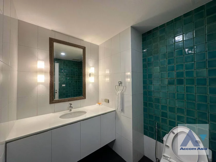 22  2 br Condominium for rent and sale in Sathorn ,Bangkok BRT Thanon Chan at Supreme Elegance AA46902