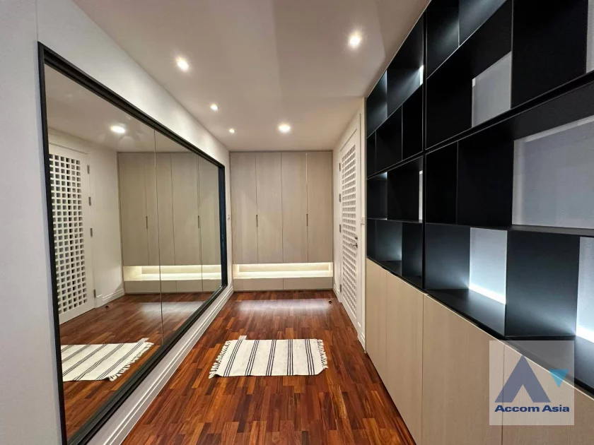 12  2 br Condominium for rent and sale in Sathorn ,Bangkok BRT Thanon Chan at Supreme Elegance AA46902