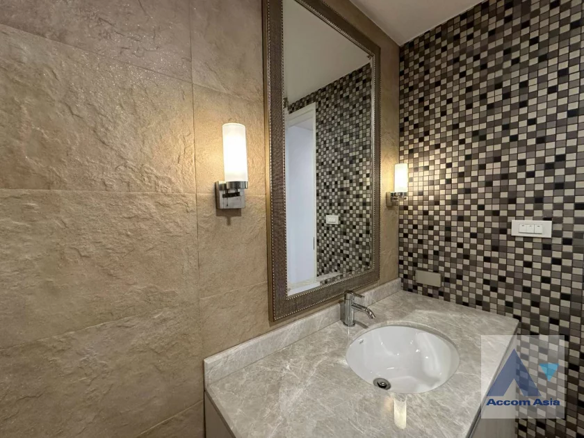 24  2 br Condominium for rent and sale in Sathorn ,Bangkok BRT Thanon Chan at Supreme Elegance AA46902