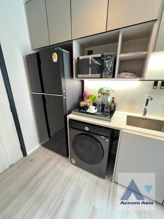 5  1 br Condominium For Rent in Phaholyothin ,Bangkok BTS Phaya Thai at The Room Phayathai   AA46907