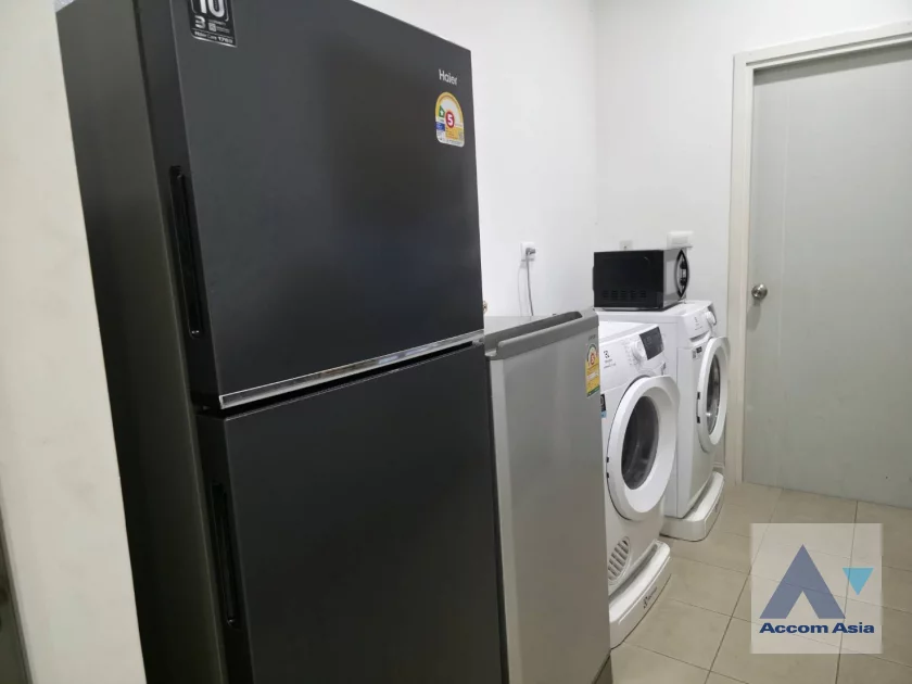 12  4 br House For Rent in Samutprakan ,Samutprakan  at House AA46909