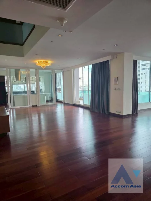unitPenthouse |  3 Bedrooms  Condominium For Sale in Sukhumvit, Bangkok  near BTS Phrom Phong (AA46915)
