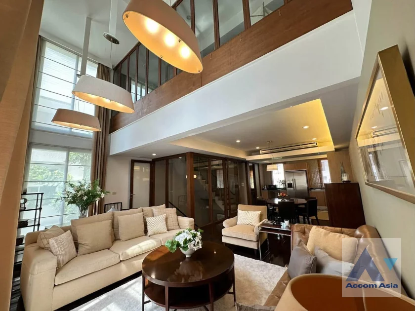  2  1 br Townhouse For Rent in Sukhumvit ,Bangkok BTS Ekkamai at The Parklane 12 AA46922