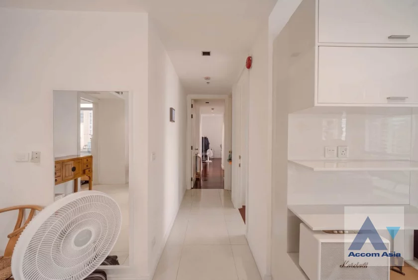 4  2 br Condominium for rent and sale in Ploenchit ,Bangkok BTS Ploenchit at Athenee Residence AA46939