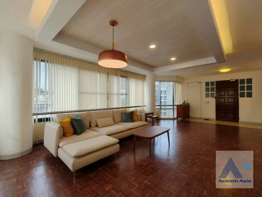  1  2 br Apartment for rent and sale in Sukhumvit ,Bangkok BTS Thong Lo at classically furnished apartment AA46947