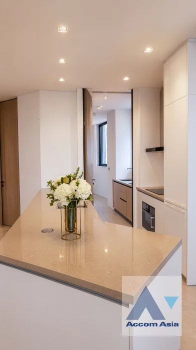  1  2 br Condominium For Rent in Charoen Nakhon ,Bangkok BTS Krung Thon Buri at Banyan Tree Residences Riverside AA46971