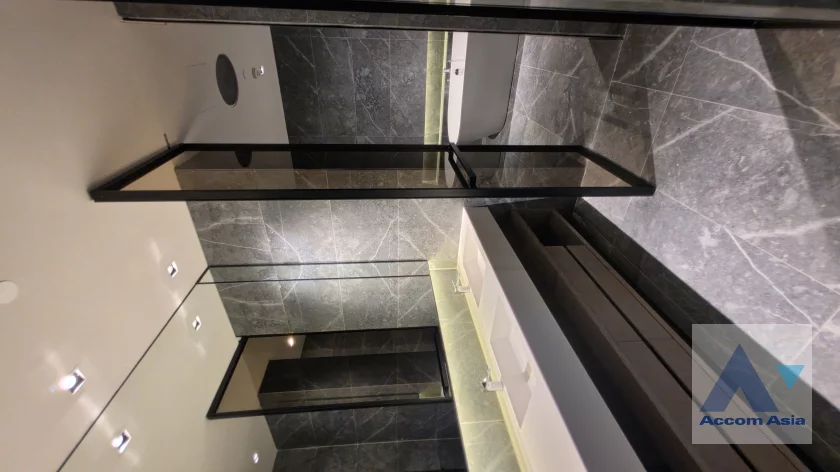 13  2 br Condominium For Rent in Charoen Nakhon ,Bangkok BTS Krung Thon Buri at Banyan Tree Residences Riverside AA46971