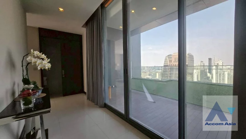 9  3 br Condominium For Rent in Sukhumvit ,Bangkok BTS Nana at Q1 Sukhumvit AA46977