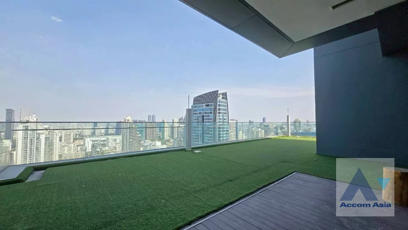 10  3 br Condominium For Rent in Sukhumvit ,Bangkok BTS Nana at Q1 Sukhumvit AA46977