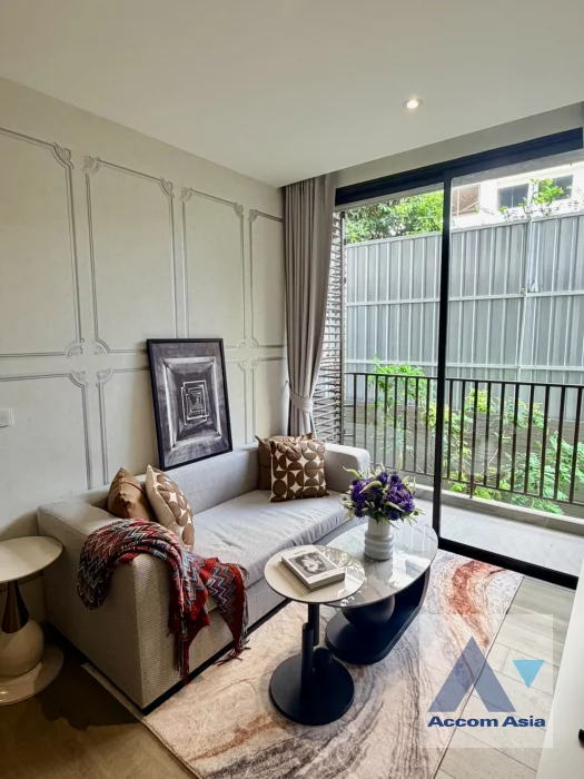 unitFully Furnished |  1 Bedroom  Condominium For Rent & Sale in Sukhumvit, Bangkok  near BTS Asok (AA47013)